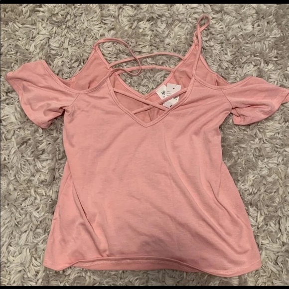 Me to We top - Picture 1 of 2